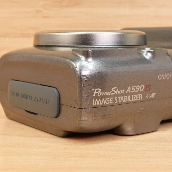 Canon PowerShot A590 IS / 8MP Digital Camera / 4x Zoom / Image Stabilizer - Picture 11 of 11